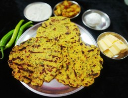 Maize flour methi Chapati Recipe