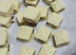 Soft centered white chocolate Recipe