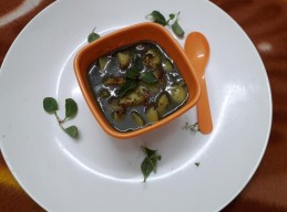 Chutney ke khatte mithe aaloo  Recipe