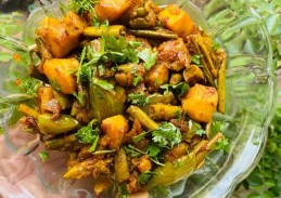 Masala Aalu Parwal Recipe