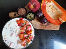 MIXÈD FRUIT RAITA RECIPE