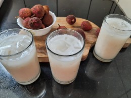 LYCHEE LEMONADE Recipe