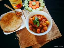 Traditional Aloo Pyaj curry Recipe