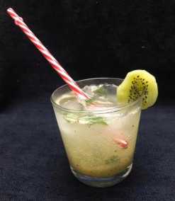 DRINK: KIWI MOJITO Recipe