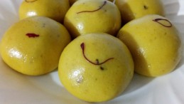 Besan Ke Laddoo Recipe