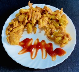 Onion Capsicum Pakora Recipe