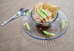 Apple ivy gourd salad Recipe