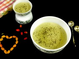 Broccoli Almonds Cream Soup Recipe