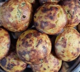 Leftover khichdi vegetables appe recipe