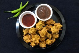 Rice Onion pakoda Recipe
