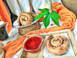 Savoury strudel rolls recipe