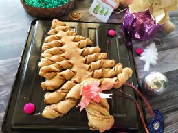 Christmas tree Cinnamon bread recipe