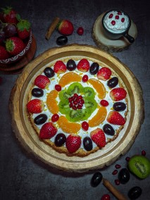 Cheese cream fruit pizza recipe
