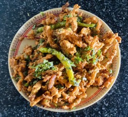 Onion fritters recipe