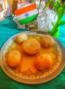 Nalen Gurer Rasogolla Recipe
