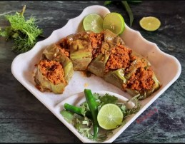 Soya keema stuffed begun bhaja recipe