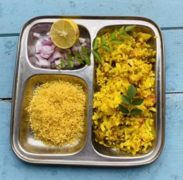 Aalu Poha Recipe