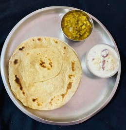 Sabut Moong Dal