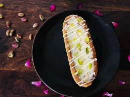 Pista Tarts in Kesar Elaichi Shrikhand Recipe