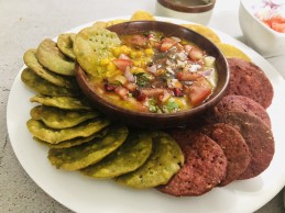 Rangila Dal Pakwan Platter Recipe