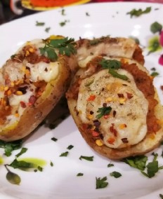 Zero Oil  Chicken Stuffed Potato Jacket recipe