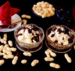 Chunky Peanuts Ice Cream Recipe