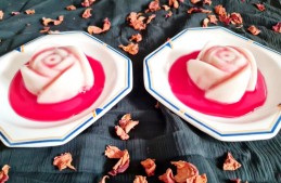 Lauki and Gulab Panna Cotta Recipe
