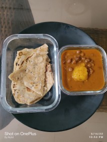 Aloochana ki sabji with Ajwain Paratha Recipe
