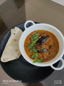 South Indian baingan curry with chapati recipe