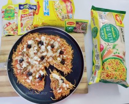 Cheesey Maggi Pizza Recipe