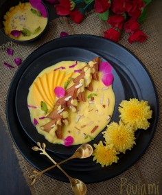 Shahi Samosa Tukda in Mango Rabri Recipe