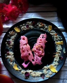 Net Beetroot Patishapta And Khejur Gurer payesh recipe