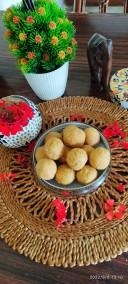 Besan ke laddoo recipe