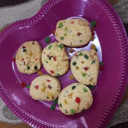 Tutti frutti eggless cookies recipe