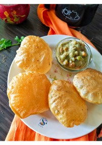 Masala poori with saagu recipe