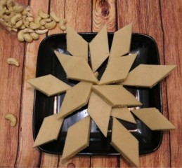 Homemade kaju katli recipe