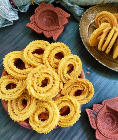 Coconut milk chakkuli recipe