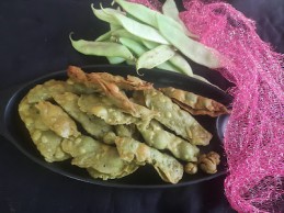 BROAD BEAN SHAPED MATHRI RECIPE