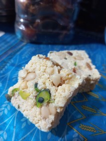 White nuts bar recipe