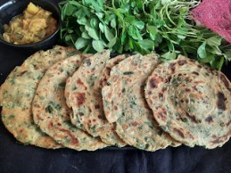 METHI LACCHA PARATHA RECIPE