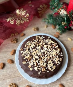 ITALIAN CHOCOLATE NUT CHRISTMAS CAKE RECIPE