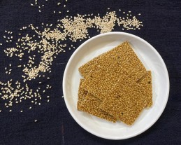 TIL PAPDI CHIKKI RECIPE