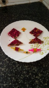Cashew and rose chikki recipe