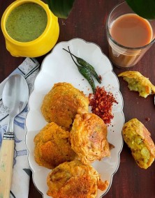 Aloo Pakora Recipe