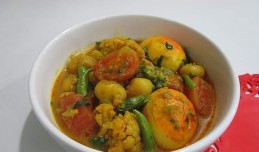 Cauliflower and Egg Curry Recipe