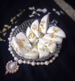 Pista Malai Sandwich Recipe