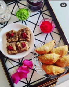 Dry Fruit Mawa Gujiya Recipe