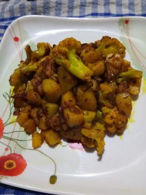 Masala Fry Aalu Gobhi Recipe