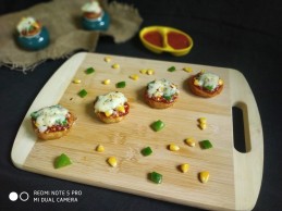 Paneer Pizza Bites Recipe