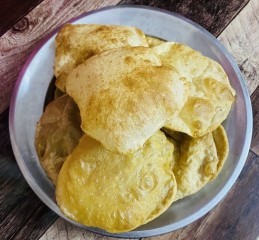 Aate Ki Poori Recipe